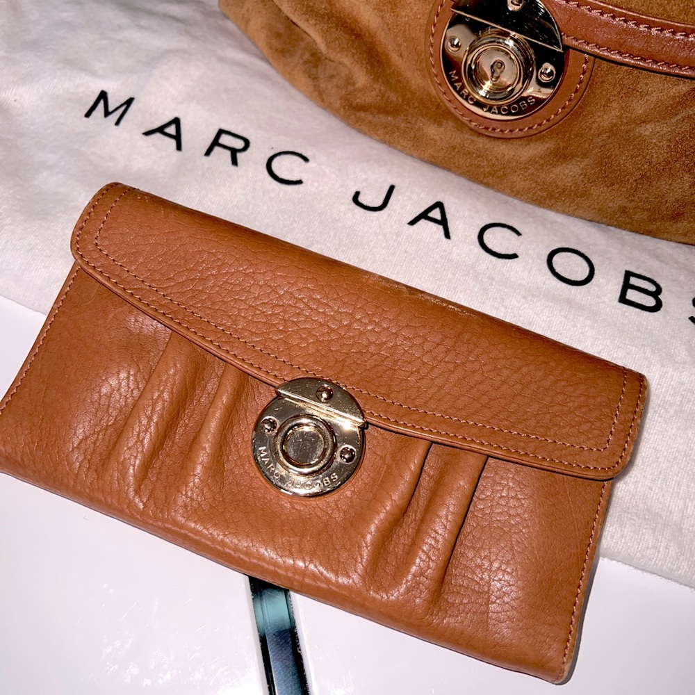 Marc Jacobs leather wallet